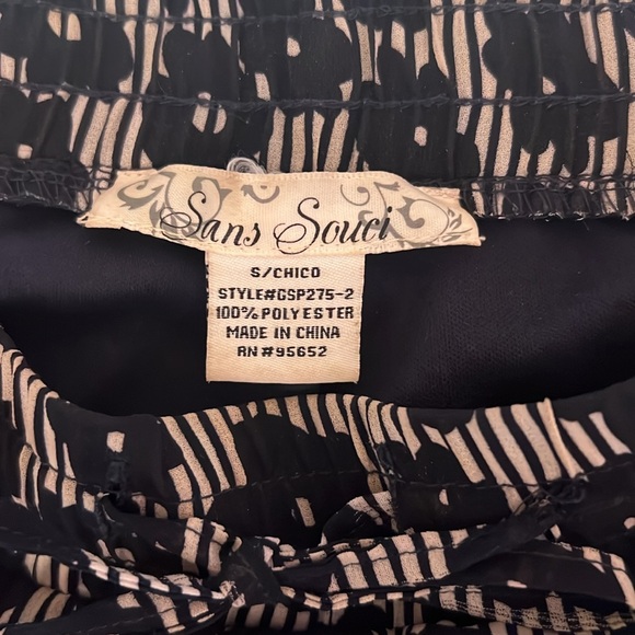 Sans Souci Print Shorts - Picture 4 of 7